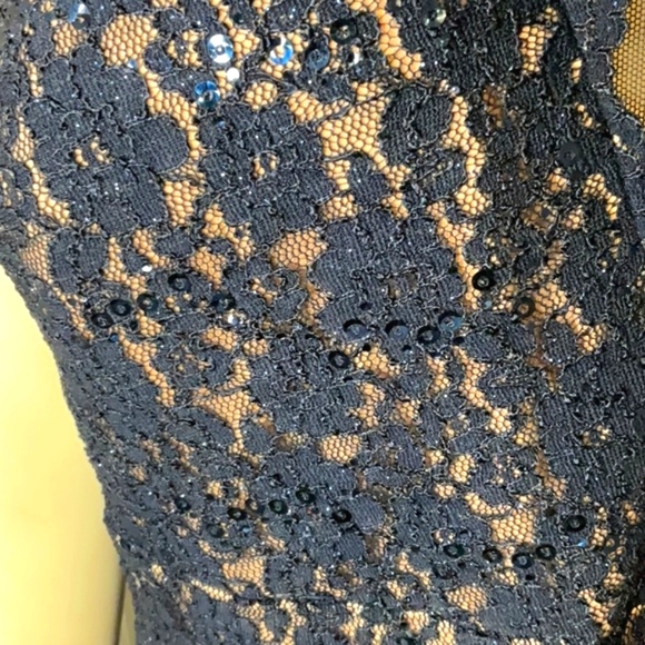 NW Woman Navy Lace Evening Gown - Picture 7 of 12